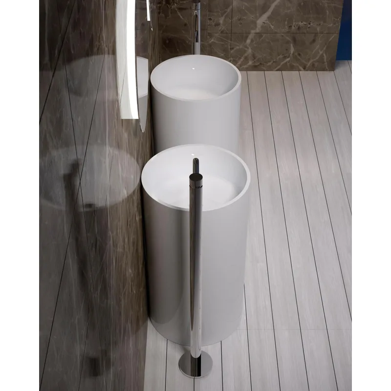 PW08 Free Standing Basin