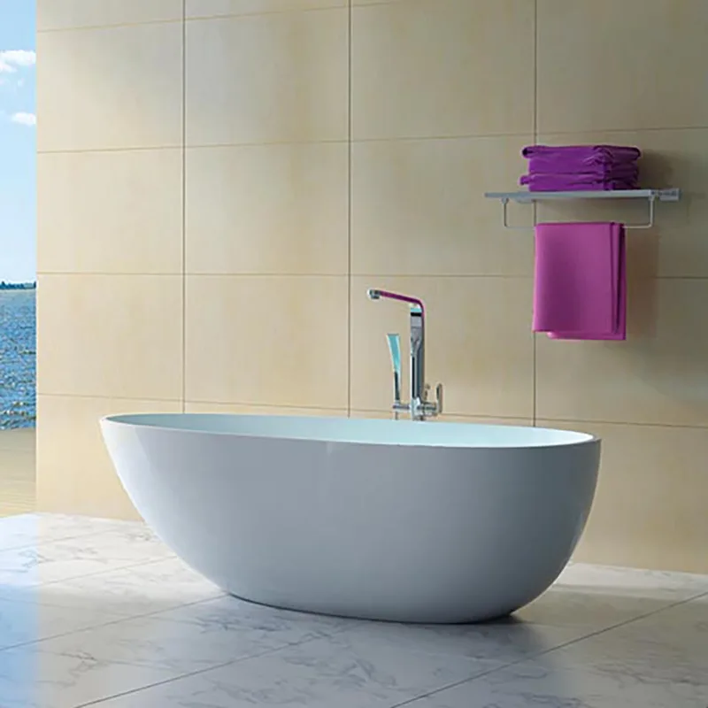 BTS06B Free Standing Bathtub