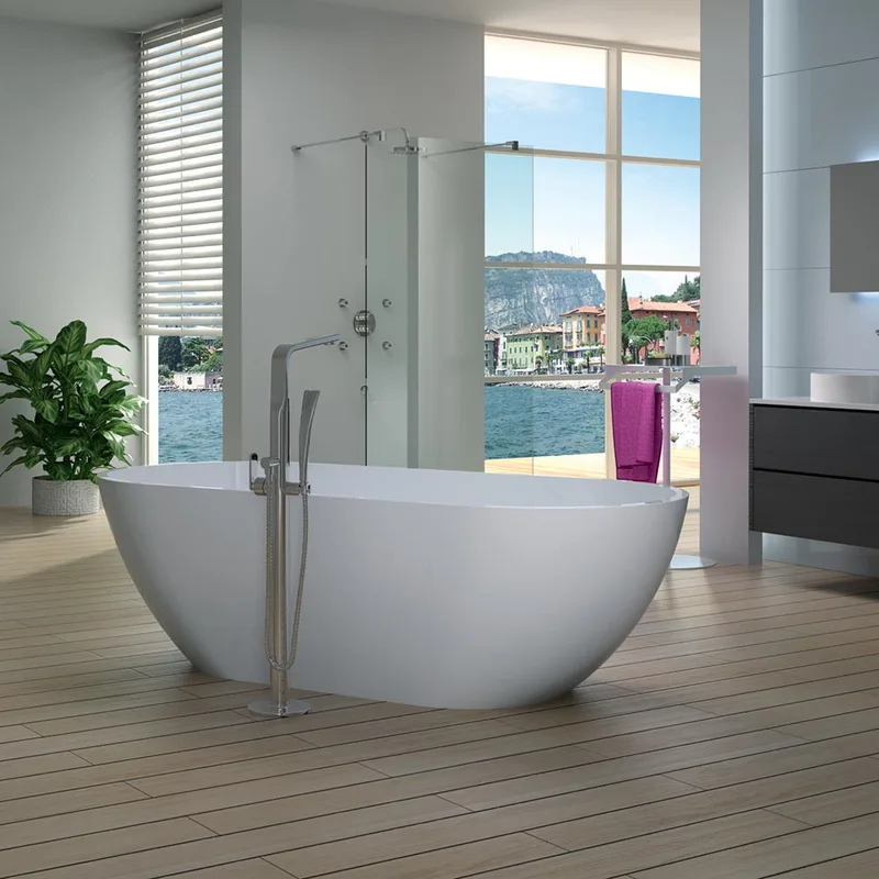 BTS17 Free Standing Bathtub