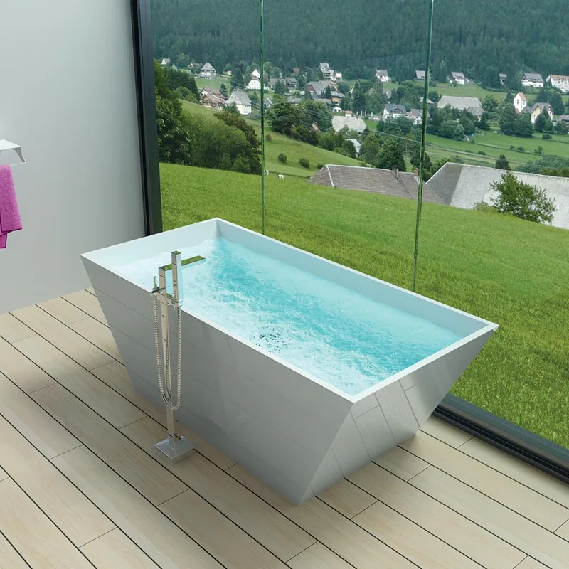 BTS35 Free Standing Bathtub